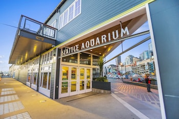 beacon hill retro central location