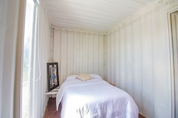 container and hobbit glamping