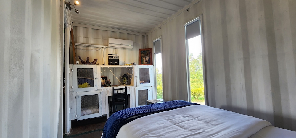 container and hobbit glamping