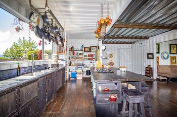 container and hobbit glamping