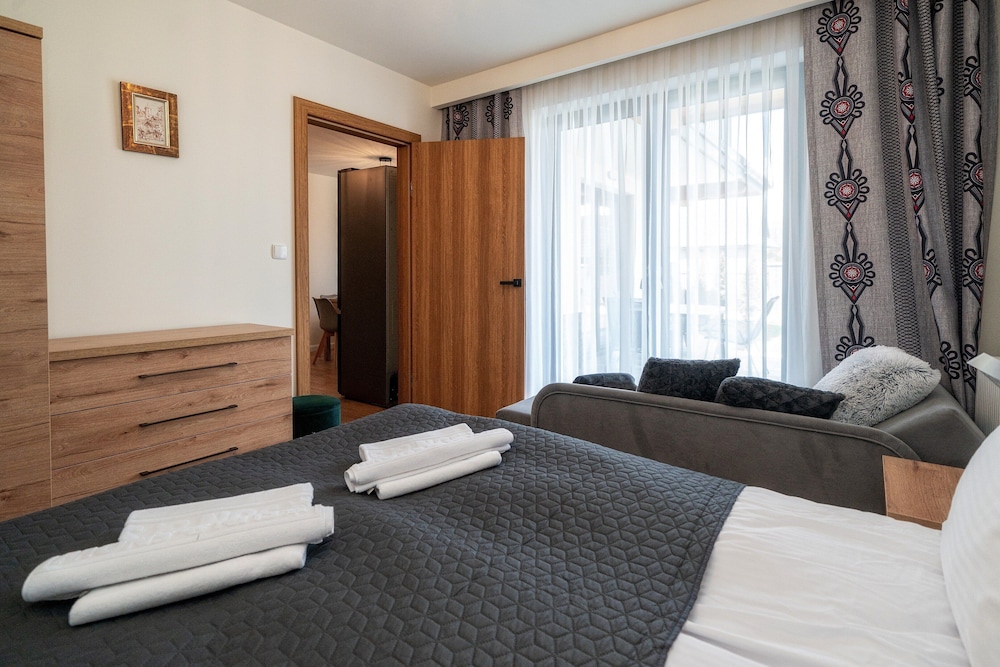 sun and snow resorts g bialka tatrzanska