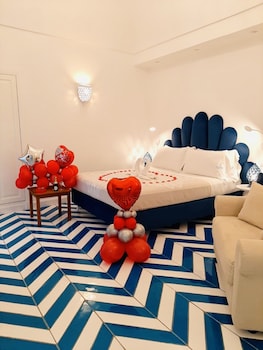 villa diamond luxury suites