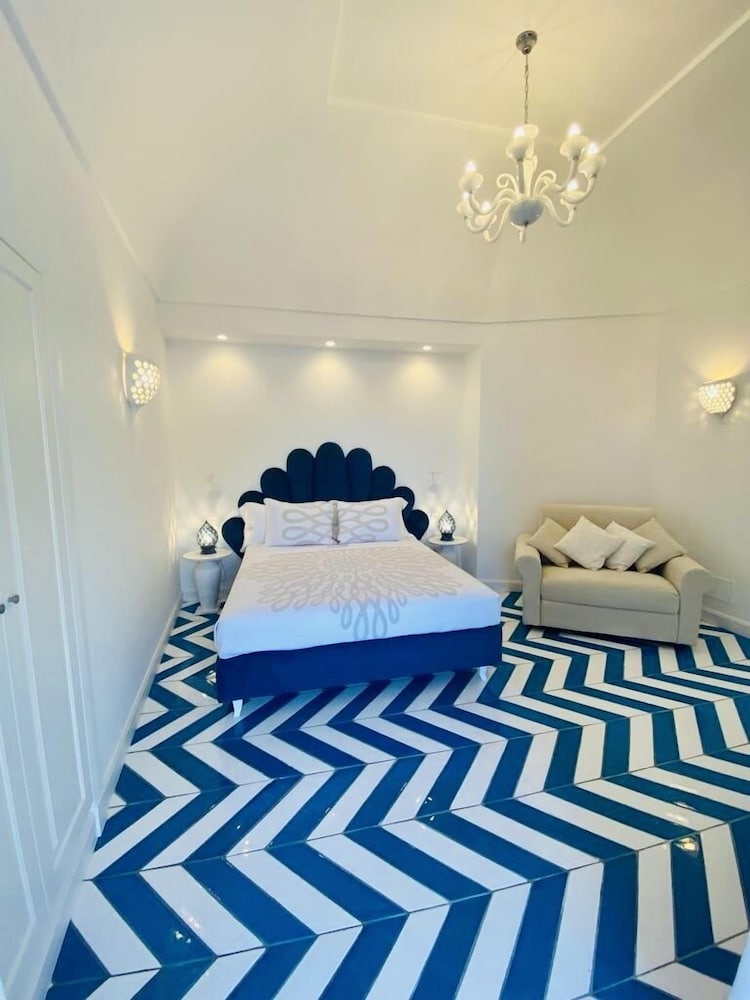 villa diamond luxury suites