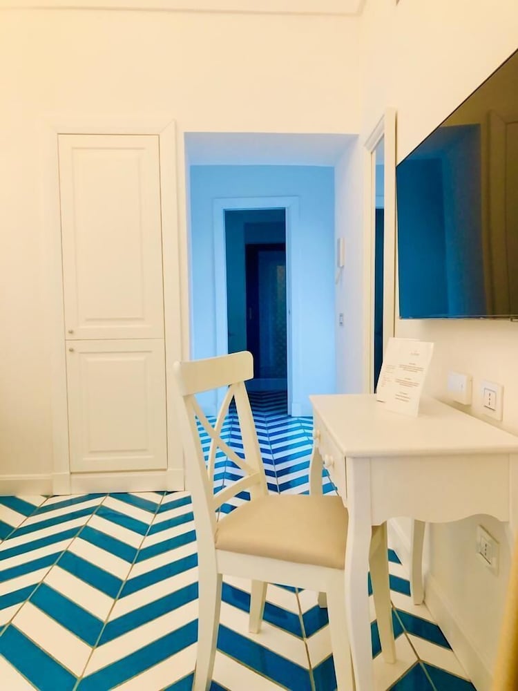 villa diamond luxury suites