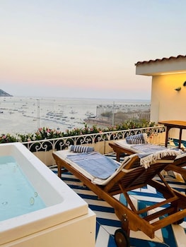 villa diamond luxury suites