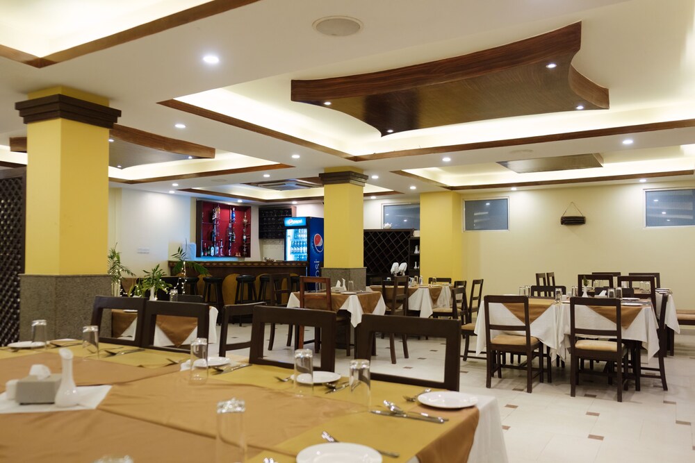 forbes hotel and apartment