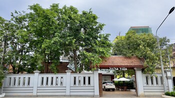 nyna villa kampot
