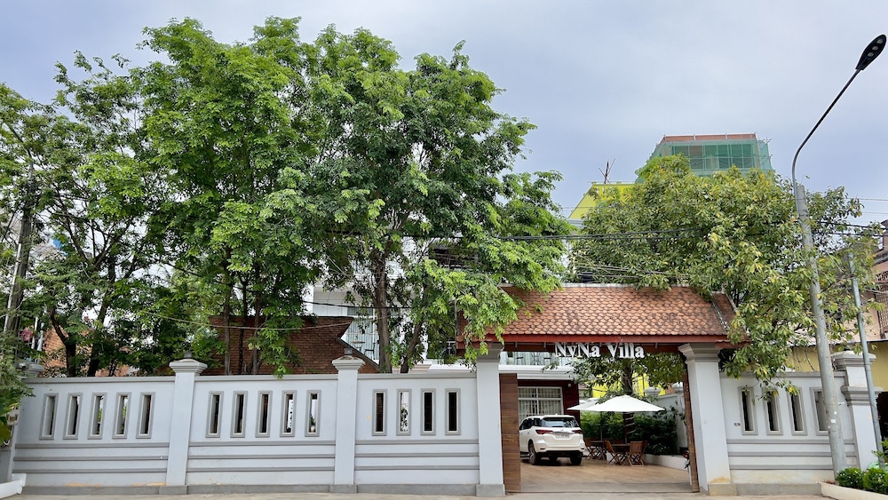 nyna villa kampot