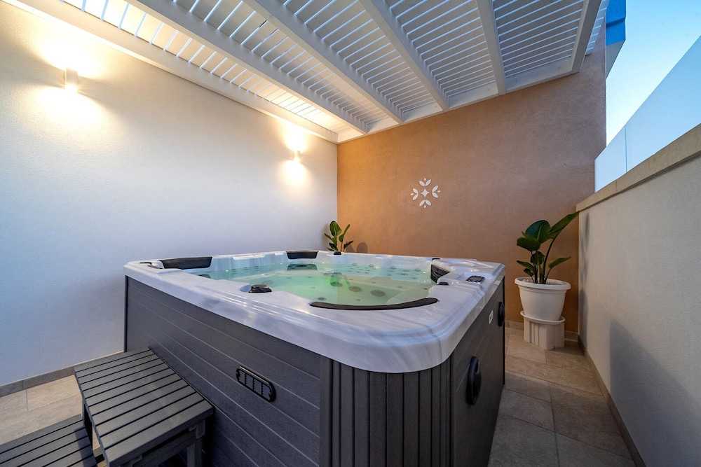 aurosa bed and breakfast