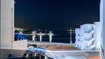 geoje memory kids pool villa