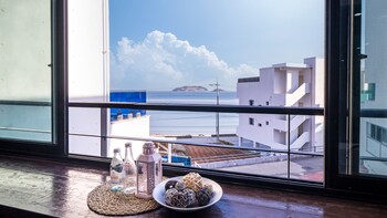 geoje memory kids pool villa
