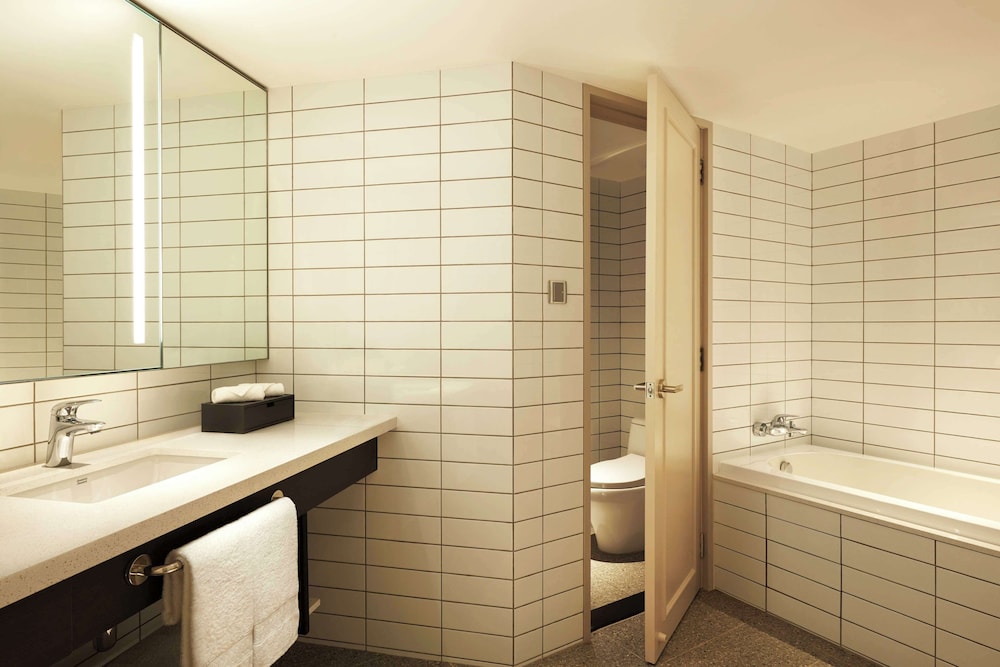 hilton kuching