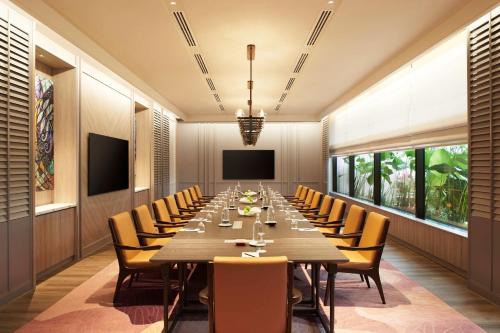 hilton kuching