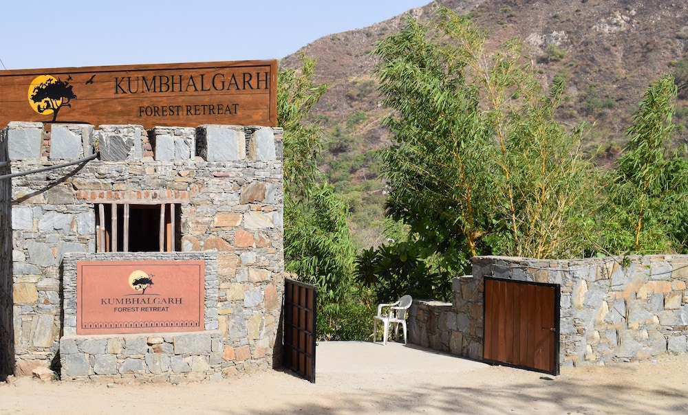 kumbhalgarh forest retreat