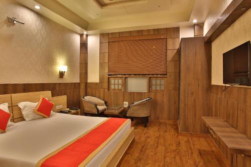 hotel the grand chandiram