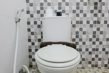 best deal 2br at suites metro apartment