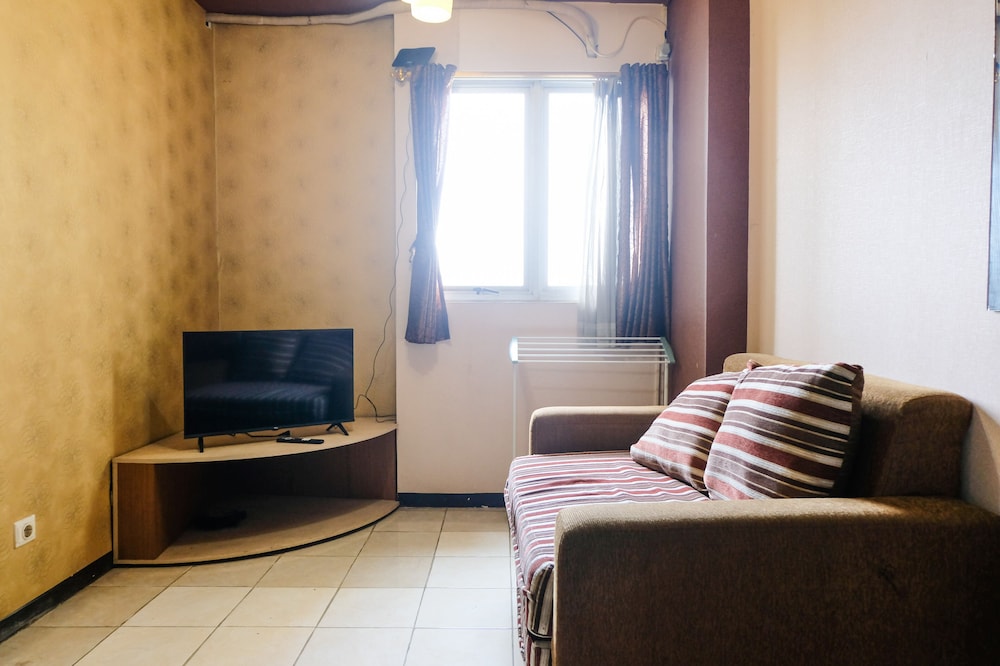 best deal 2br at suites metro apartment