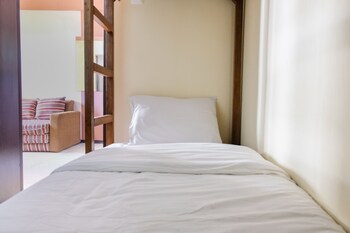best deal 2br at suites metro apartment