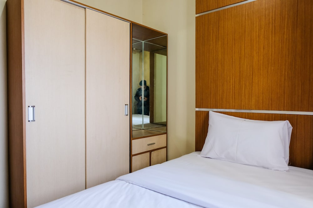 best deal 2br at suites metro apartment