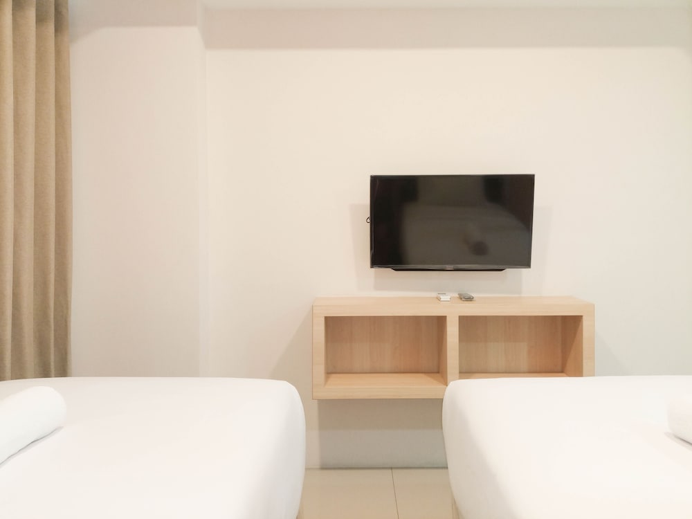 tranquil and comfort studio at de prima apartment