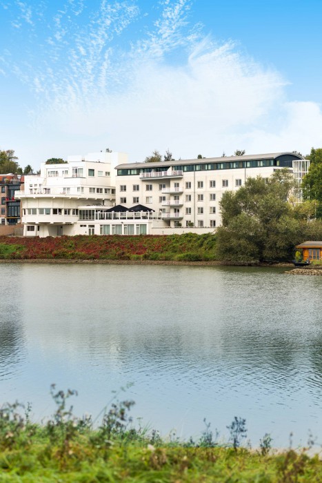 nh arnhem rijnhotel