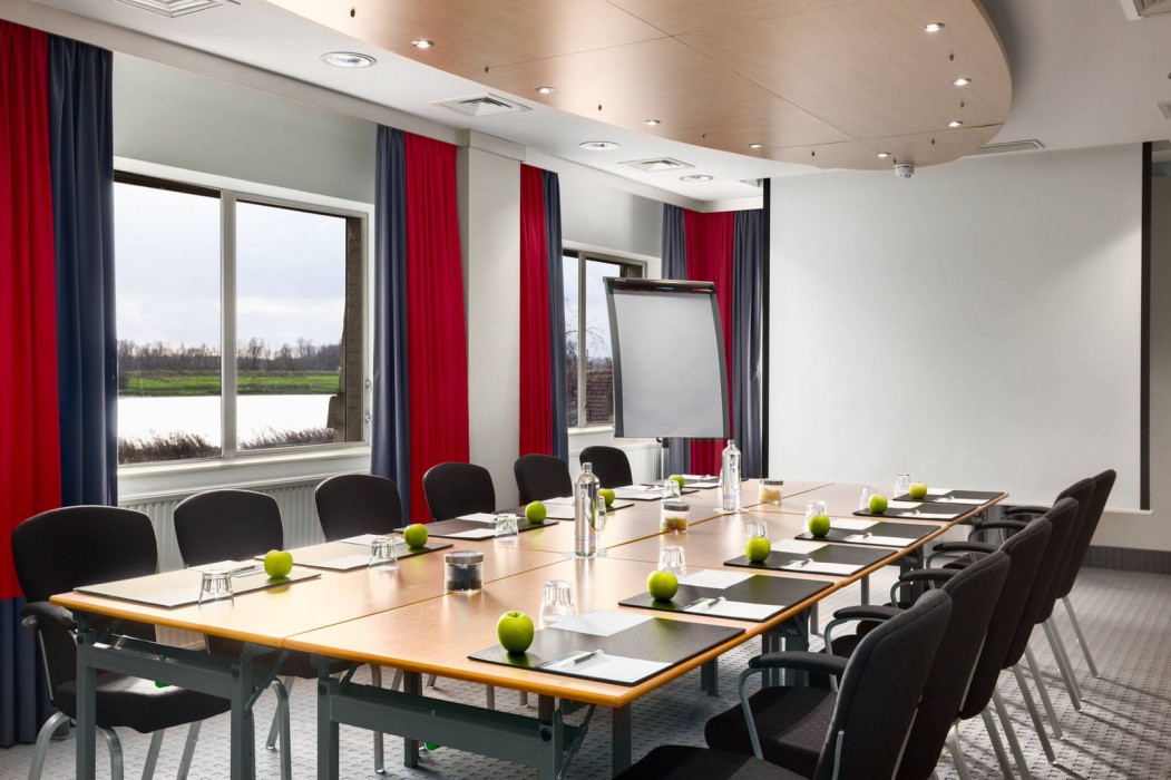 nh arnhem rijnhotel