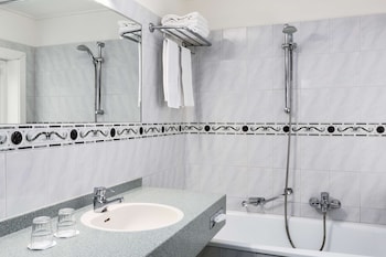 nh arnhem rijnhotel