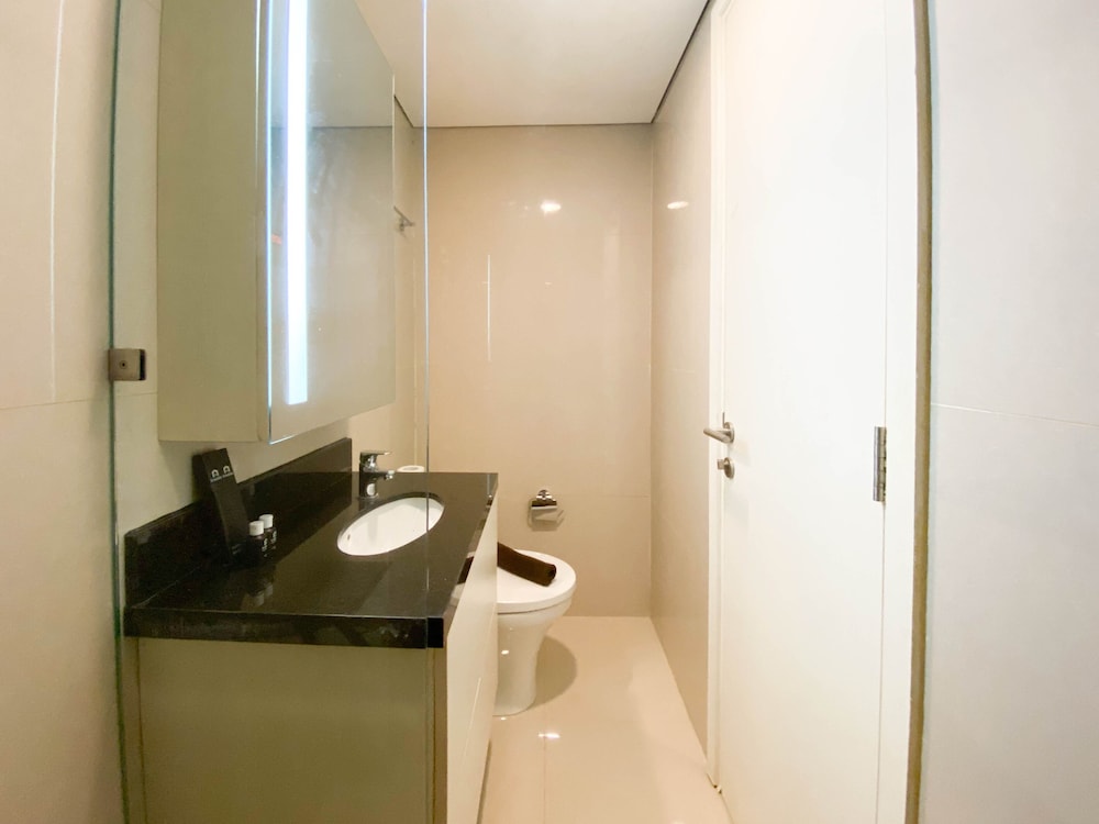 modern look studio apartment at marquis de lafayette