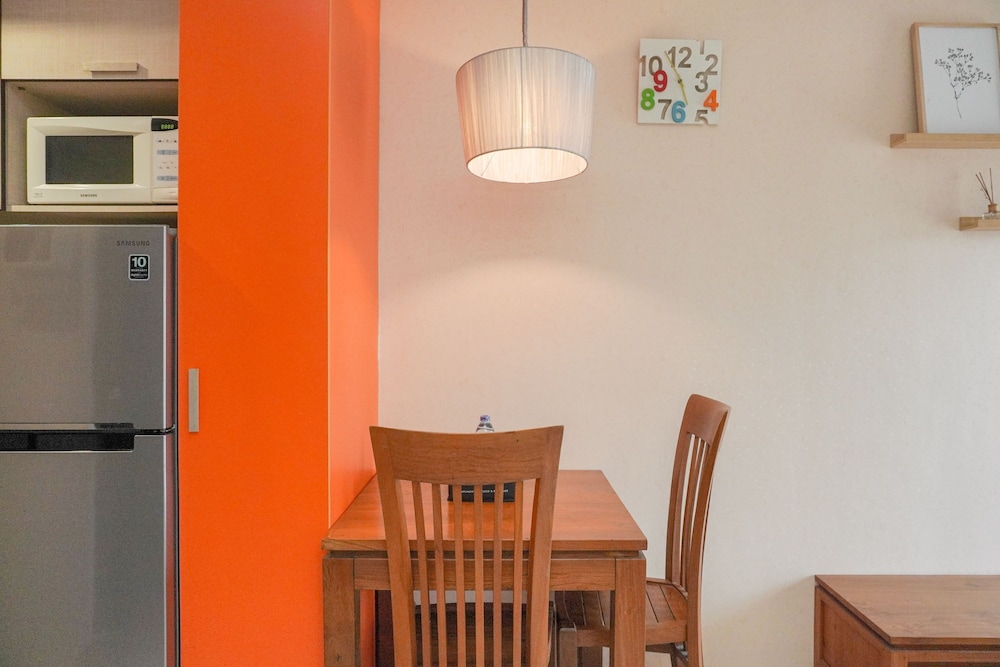 modern and cozy stay 1br at tamansari semanggi apartment