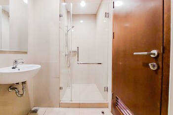 homey and simply 1br m town signature apartment