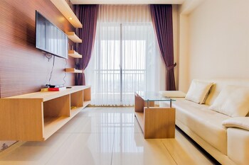homey and simply 1br m town signature apartment