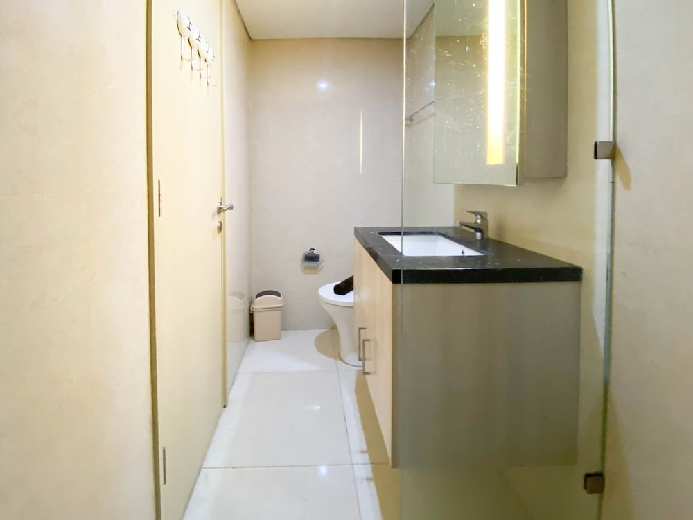 nice and elegant studio apartment at warhol w r residence