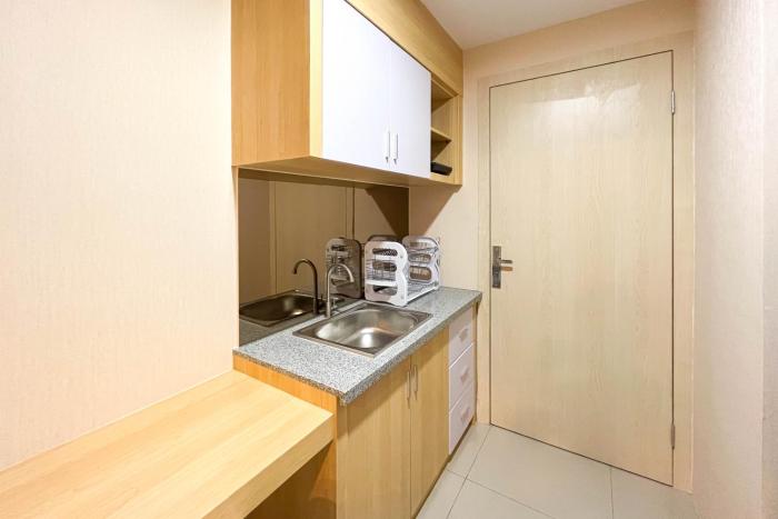 simply look studio at 21st floor de prima apartment