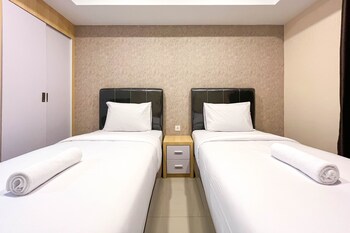 comfy studio room at de prima apartment medan apartment
