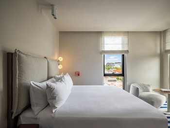 the standardx melbourne