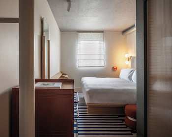 the standardx melbourne