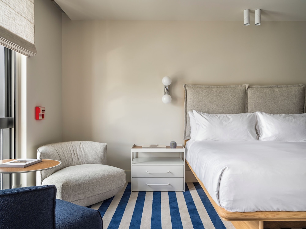 the standardx melbourne