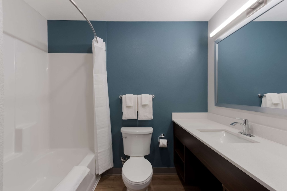 woodspring suites chandler airport