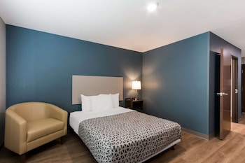 woodspring suites chandler airport