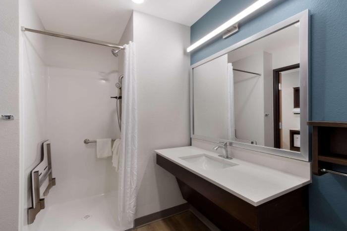 woodspring suites chandler airport