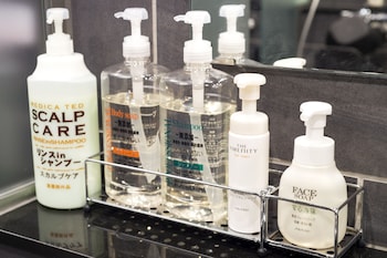 anshin oyado tokyo shinjuku ekimae caters to men