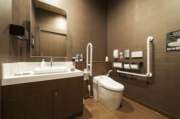 anshin oyado tokyo shinjuku ekimae caters to men