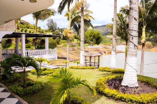 casa linda guatape