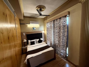 hotel new mamta