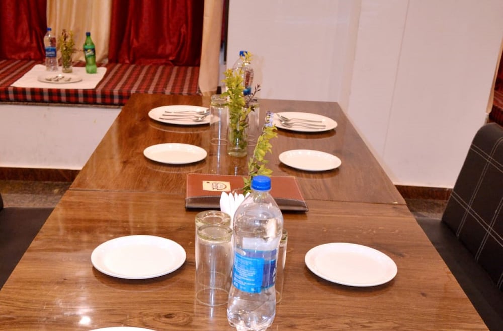 rudraksh hotel and restaurant