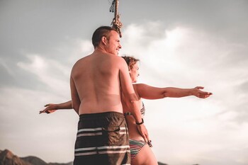 komodo pirate boat phinisi liveaboard