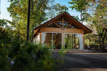 thara dara khaoyai