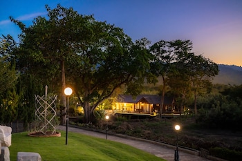 thara dara khaoyai