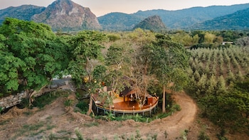 thara dara khaoyai
