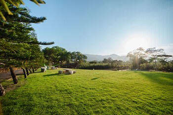 thara dara khaoyai